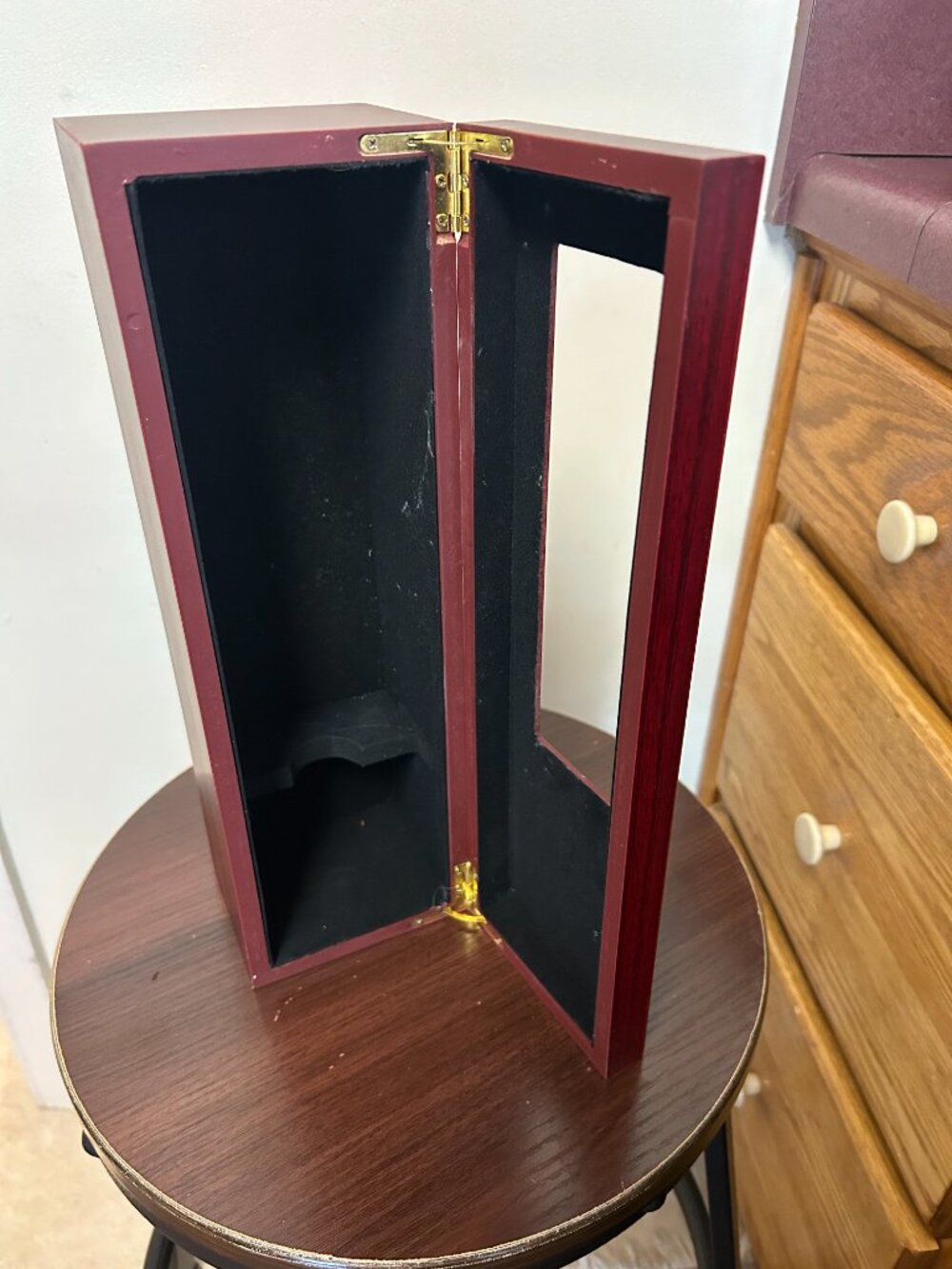 Display Case - Picture 2 of 2